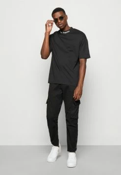 Jack & Jones JORPALM CREW NECK - Basic T-shirt - Black -Jack & Jones Shop 75b01044b435433288b16ddca198a170