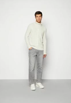 Alternative view of Jack & Jones JJCRAIG ROLL NECK - Jumper - White