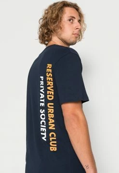 Jack & Jones JJHEIGHT TEE CREW NECK - Print T-shirt - Navy 9 Jack & Jones JJHEIGHT TEE CREW NECK - Print T-shirt - Navy -Jack & Jones Shop 7766cd3d366d4e0b82db380bcc7d7300