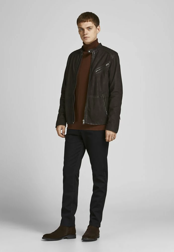 Jack & Jones JPSTOLLIE JJJAGGER SA BLACK NOOS - Chinos - Black 1 Jack & Jones JPSTOLLIE JJJAGGER SA BLACK NOOS - Chinos - Black
