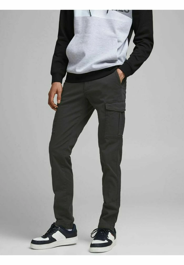 Jack & Jones Cargo Trousers - Black 1 Jack & Jones Cargo Trousers - Black