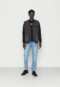 Jack & Jones JCOFILT CREW NECK - Sweatshirt - Black -Jack & Jones Shop 7bdd7e83efd2471493bfcaea06037ecf