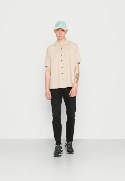 Alternative view of Jack & Jones JCOTREK REGGIE RESORT - Shirt - Oxford Tan