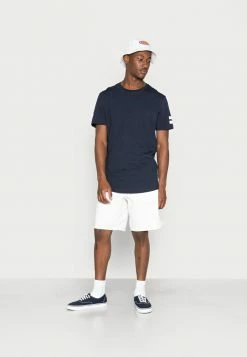 Alternative view of Jack & Jones JCOBORO CREW NECK SLIM FIT - Print T-shirt - Navy Blazer