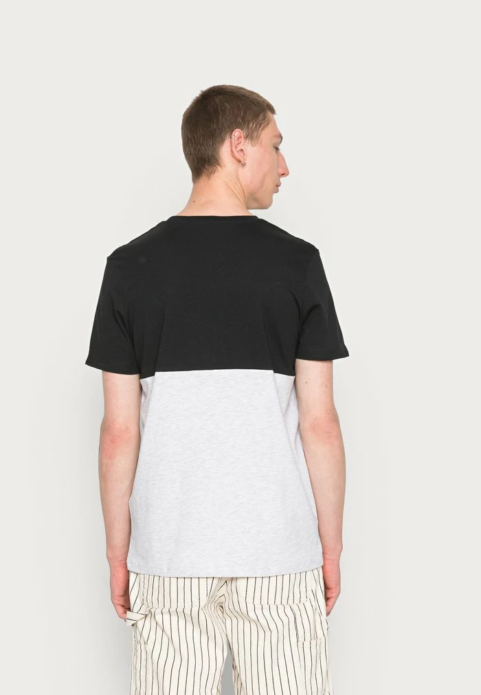 Jack & Jones JORCORP BLOCK TEE CREW NECK - Print T-shirt - Tap Shoe 3 Jack & Jones JORCORP BLOCK TEE CREW NECK - Print T-shirt - Tap Shoe - Image 3