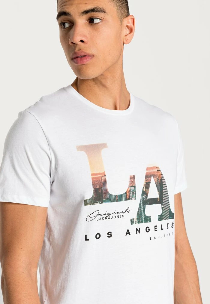 Jack & Jones JORBOOSTER TEE CREW NECK - Print T-shirt - White 5 Jack & Jones JORBOOSTER TEE CREW NECK - Print T-shirt - White - Image 5