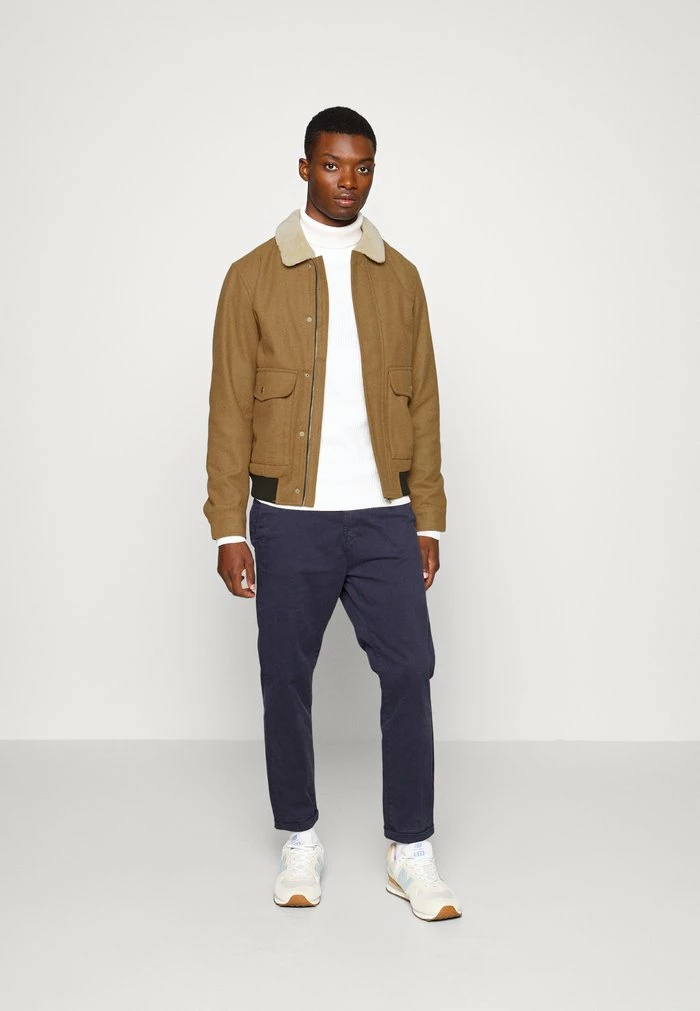 Jack & Jones JJTOM - Bomber Jacket - Brown 2 Jack & Jones JJTOM - Bomber Jacket - Brown - Image 2