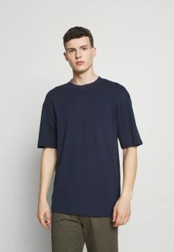 Jack & Jones JORBRINK TEE CREW NECK 5 PACK - Basic T-shirt - Black/white/mistgreen/bordeaux/navyblazer 16 Jack & Jones JORBRINK TEE CREW NECK 5 PACK - Basic T-shirt - Black/white/mistgreen/bordeaux/navyblazer -Jack & Jones Shop 8e6a84930e7b47e385453d1c8925d263