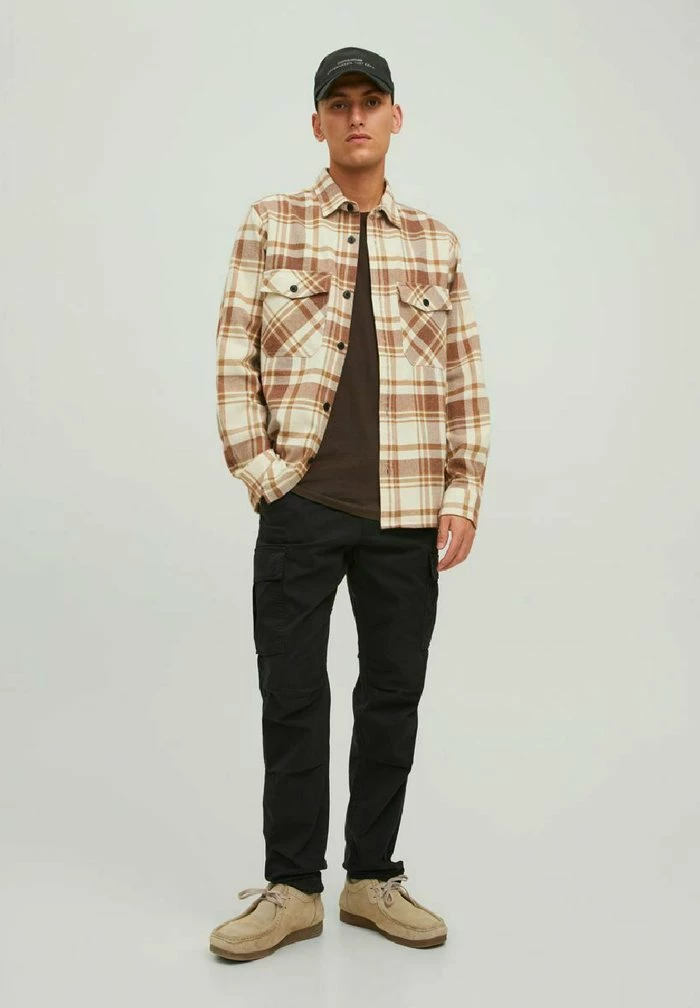 Jack & Jones JPSTACE JJTUCKER AMA NOOS - Cargo Trousers - Black 2 Jack & Jones JPSTACE JJTUCKER AMA NOOS - Cargo Trousers - Black - Image 2