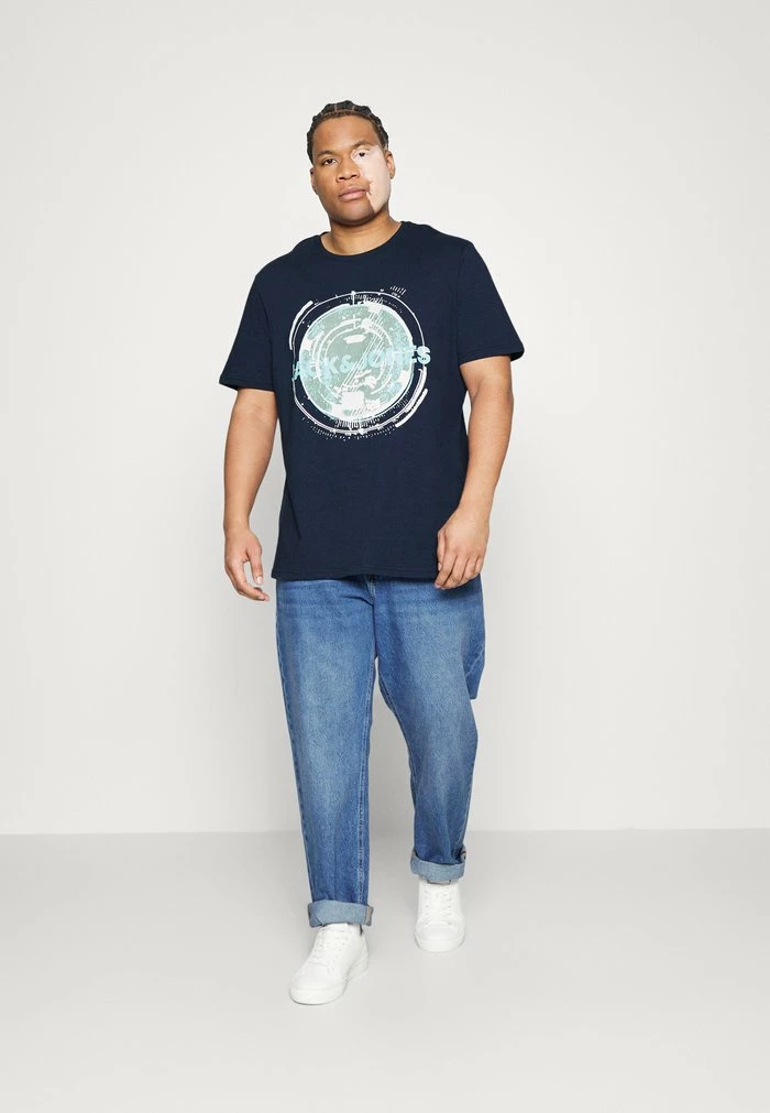 Jack & Jones JCOFILT TEE CREW NECK - Print T-shirt - Navy Blazer 2 Jack & Jones JCOFILT TEE CREW NECK - Print T-shirt - Navy Blazer - Image 2