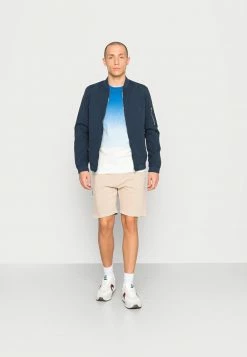 Alternative view of Jack & Jones JJTARIF TEE - Print T-shirt - Classic Blue
