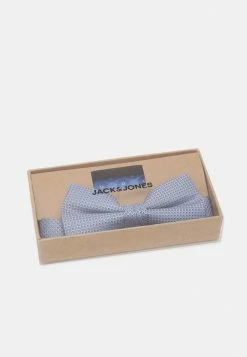 Jack & Jones JACFLOWER BOWTIE BOX SET - Tie - Blue Heaven -Jack & Jones Shop 92a301a92c6e4706ba52a6fcdb9c135d
