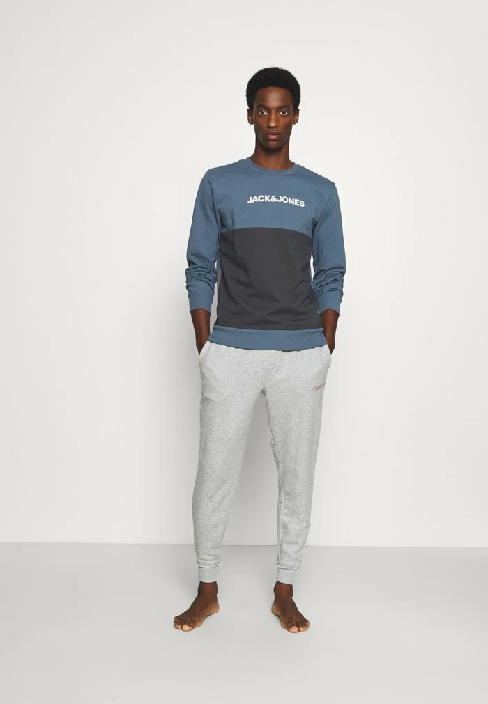Jack & Jones JACSMITH CREW - Pyjama Top - Navy Blazer 2 Jack & Jones JACSMITH CREW - Pyjama Top - Navy Blazer - Image 2