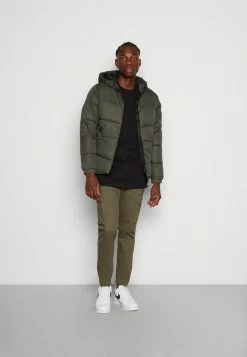 Jack & Jones JJCHILI PUFFER HOOD - Winter Jacket - Rosin -Jack & Jones Shop 93b2aa5d67c1492596c7a1ab3c86ccc5