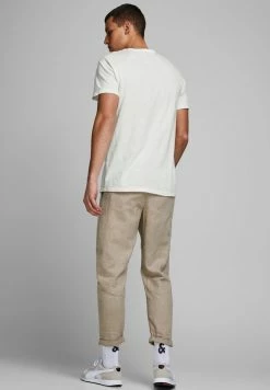 Jack & Jones JJESPLIT NECK TEE - Basic T-shirt - Cloud Dancer -Jack & Jones Shop 9458cf2c1355486bacb0dc3a4540b355