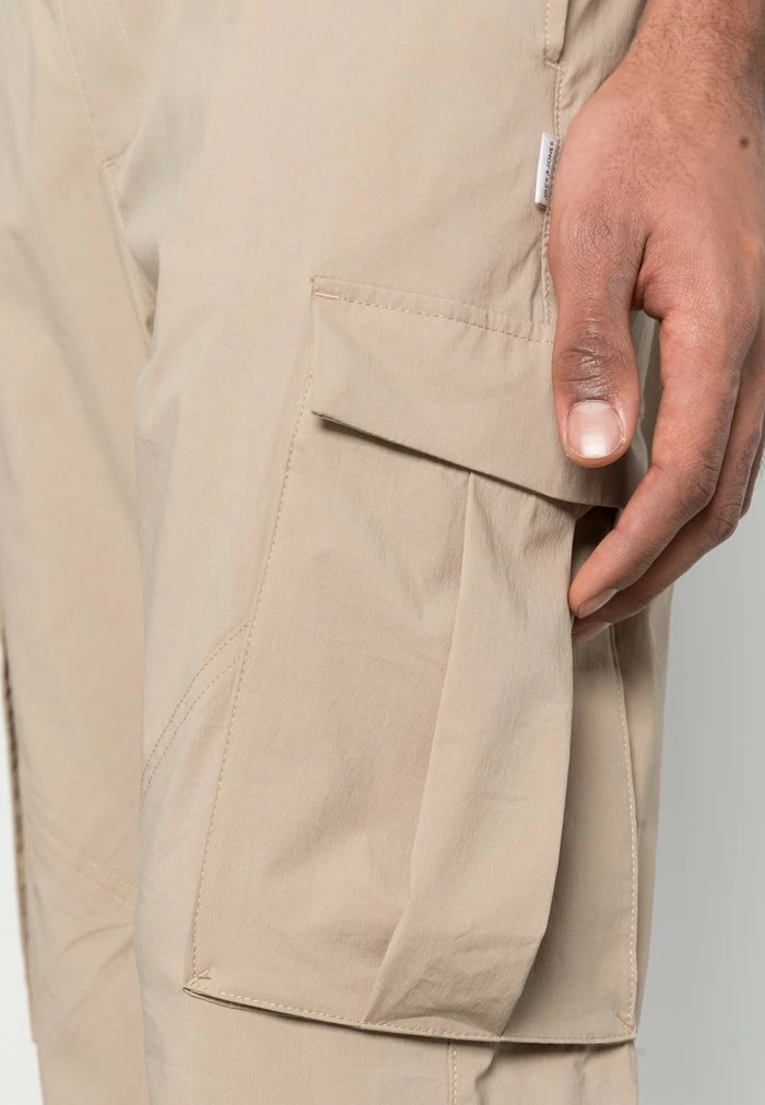 Jack & Jones JJIGORDON JJTECH - Cargo Trousers - Crockery 5 Jack & Jones JJIGORDON JJTECH - Cargo Trousers - Crockery - Image 5
