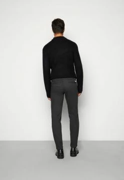 Jack & Jones JPSTOLLIE DAVE - Chinos - Black 8 Jack & Jones JPSTOLLIE DAVE - Chinos - Black -Jack & Jones Shop 9f45377682d64b48a8c22a91c99fa067