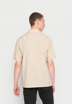 Jack & Jones JCOTREK REGGIE RESORT - Shirt - Oxford Tan -Jack & Jones Shop a04256b577be4d75afae72b458d4bdaf