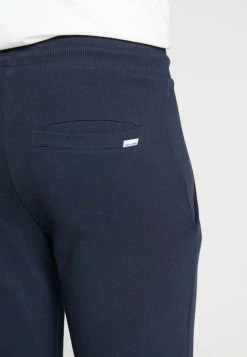 Jack & Jones JJIGORDON JJSHARK - Tracksuit Bottoms - Navy Blazer -Jack & Jones Shop a0c94ed015bc416db0c62d8bbf9a1c71