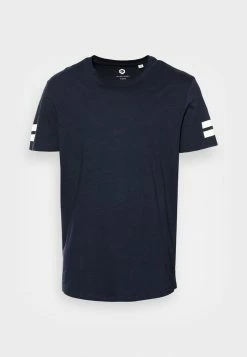 Jack & Jones JCOBORO CREW NECK SLIM FIT - Print T-shirt - Navy Blazer 8 Jack & Jones JCOBORO CREW NECK SLIM FIT - Print T-shirt - Navy Blazer -Jack & Jones Shop a63d0ec70868419b880cb4a643a35c4f