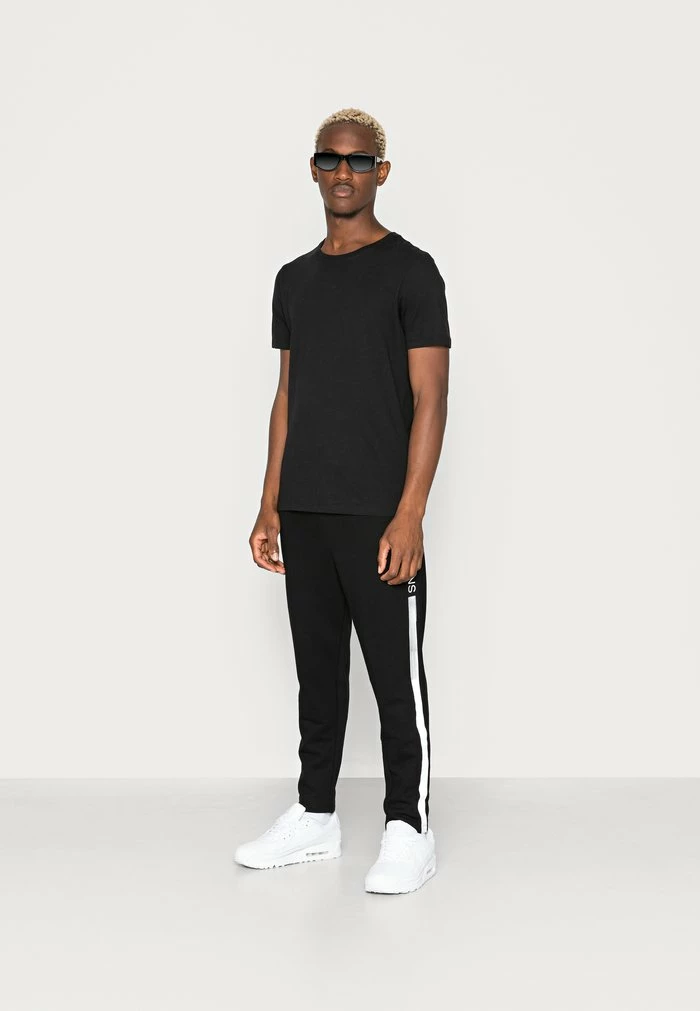 Jack & Jones JPSTACE JJADAM PANTS - Tracksuit Bottoms - Black 2 Jack & Jones JPSTACE JJADAM PANTS - Tracksuit Bottoms - Black - Image 2