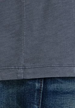 Jack & Jones JJESPLIT NECK TEE - Basic T-shirt - Navy -Jack & Jones Shop a8d0fed12f254f5ab32bf6c2b9692cbf