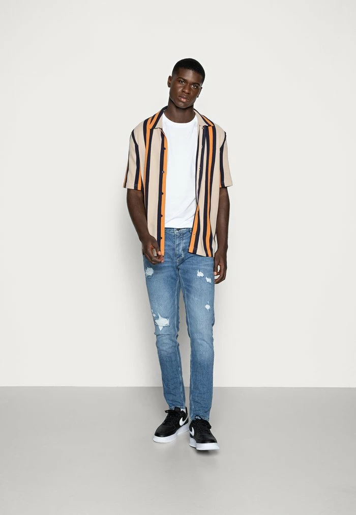 Jack & Jones TEE SS O NECK NOOS - Basic T-shirt - White 2 Jack & Jones TEE SS O NECK NOOS - Basic T-shirt - White - Image 2