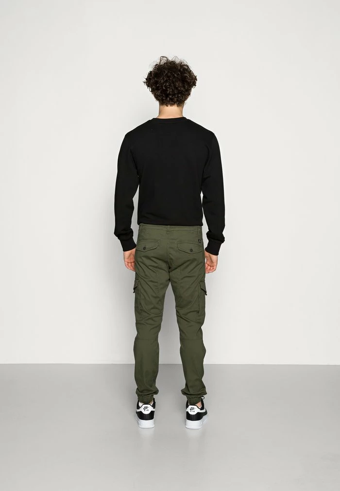 Jack & Jones JJIPAUL JJFLAKE - Cargo Trousers - Olive Night 3 Jack & Jones JJIPAUL JJFLAKE - Cargo Trousers - Olive Night - Image 3
