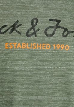 Jack & Jones JCOBERG UPSCALED TEE CREW NECK - Print T-shirt - Four Leaf Clover -Jack & Jones Shop ab8b89d93b784add84695bd91d949bcd