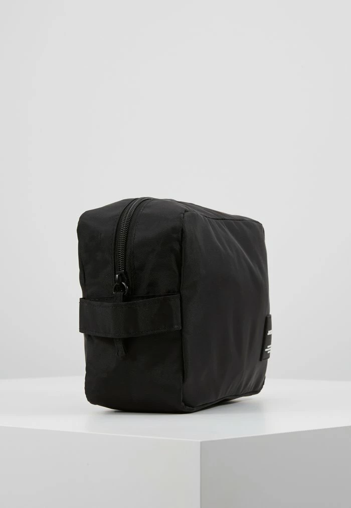 Jack & Jones JACZACK TOILETRY BAG - Wash Bag - Black 5 Jack & Jones JACZACK TOILETRY BAG - Wash Bag - Black - Image 5
