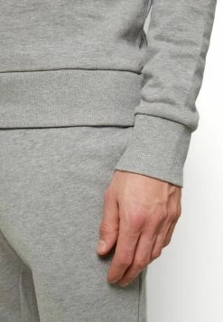 Jack & Jones JACLOUNGE - Pyjamas - Light Grey Melange 14 Jack & Jones JACLOUNGE - Pyjamas - Light Grey Melange -Jack & Jones Shop b8f4f217dbbe42d5bbc25cbe7b1c060b