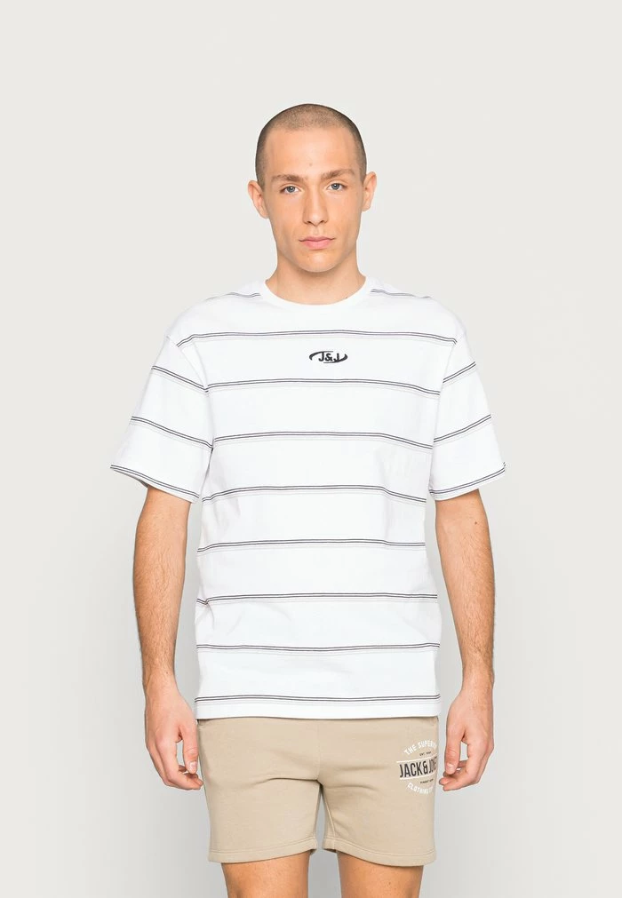 Jack & Jones JCOAIR CLUB STRIPE TEE CREW NECK UNISEX - Print T-shirt - White 1 Jack & Jones JCOAIR CLUB STRIPE TEE CREW NECK UNISEX - Print T-shirt - White