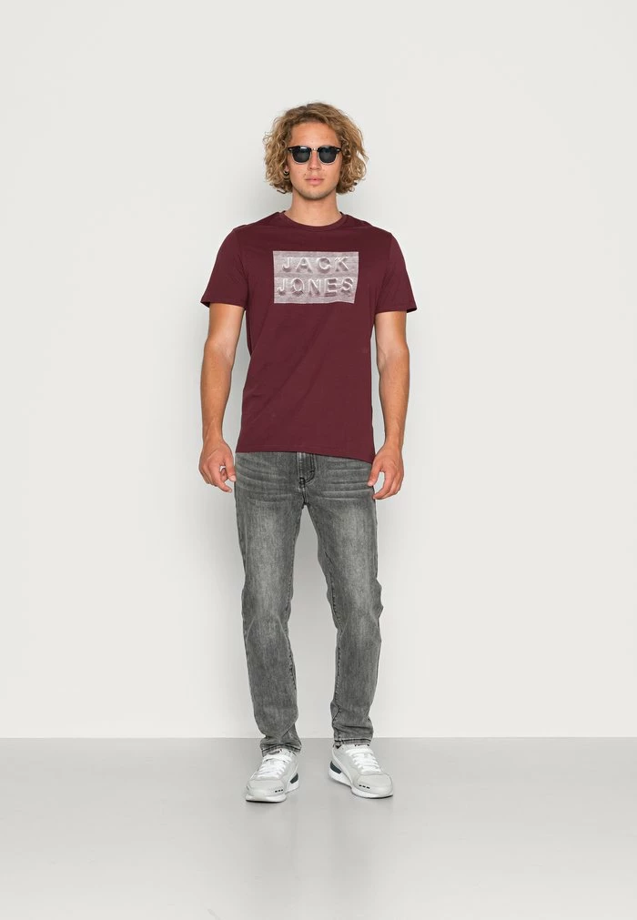 Jack & Jones JJFOAM TEE CREW NECK - Print T-shirt - Port Royale 2 Jack & Jones JJFOAM TEE CREW NECK - Print T-shirt - Port Royale - Image 2