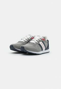 Alternative view of Jack & Jones JFWSTELLAR 2.0 - Trainers - Frost Gray