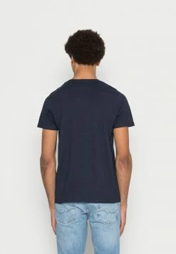 Jack & Jones JCOCHARLES TEE CREW NECK - Print T-shirt - Navy Blazer 7 Jack & Jones JCOCHARLES TEE CREW NECK - Print T-shirt - Navy Blazer -Jack & Jones Shop c4267dc852f34266b5e29e8a2326867e