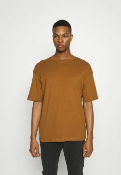 Jack & Jones JORBRINK TEE CREW NECK 5 PACK - Basic T-shirt - Black/white/martiniolive/navyblazer/rubber 11 Jack & Jones JORBRINK TEE CREW NECK 5 PACK - Basic T-shirt - Black/white/martiniolive/navyblazer/rubber -Jack & Jones Shop c9dec14a72544de4ab95e7cc2e18943e