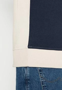 Jack & Jones JORCORPS BLOCKING CREW - Sweatshirt - Navy Blazer 9 Jack & Jones JORCORPS BLOCKING CREW - Sweatshirt - Navy Blazer -Jack & Jones Shop d0b5b5d10f05476bb114acfadf3748d2