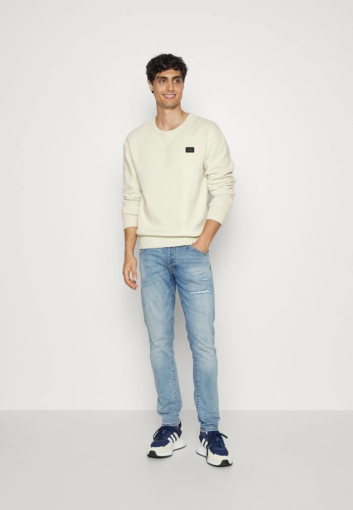 Jack & Jones JCOCLASSIC CREW NECK - Sweatshirt - Moonbeam 2 Jack & Jones JCOCLASSIC CREW NECK - Sweatshirt - Moonbeam - Image 2