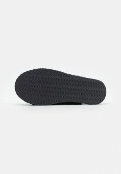 Jack & Jones JFWDUDELY - Slippers - Black 10 Jack & Jones JFWDUDELY - Slippers - Black -Jack & Jones Shop d2fd5e478da84d838369cb9c27087ba9