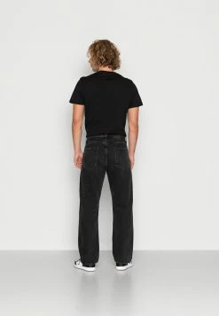 Jack & Jones JJIEDDIE JJCARPENTER - Relaxed Fit Jeans - Black 7 Jack & Jones JJIEDDIE JJCARPENTER - Relaxed Fit Jeans - Black -Jack & Jones Shop d354a0d62e2247b8a60685f9fc2c54be