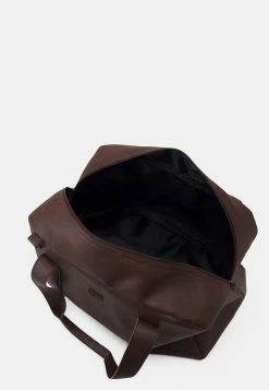 Jack & Jones JACCARLO WEEKEND BAG - Weekend Bag - Chocolate Brown 6 Jack & Jones JACCARLO WEEKEND BAG - Weekend Bag - Chocolate Brown -Jack & Jones Shop d39126f1d3e74a319e7a1161ce2616d4