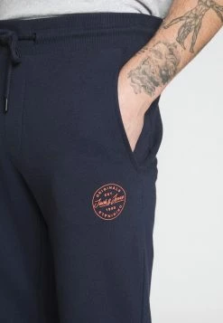 Jack & Jones JJIGORDON JJSHARK - Tracksuit Bottoms - Navy Blazer -Jack & Jones Shop d54edb086c2f46e6835147afcb40c32b