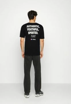 Jack & Jones JORJEEP TEE CREW NECK UNISEX - Print T-shirt - Black 7 Jack & Jones JORJEEP TEE CREW NECK UNISEX - Print T-shirt - Black -Jack & Jones Shop d9aef49be9f04c5faa6e9df57616aa27