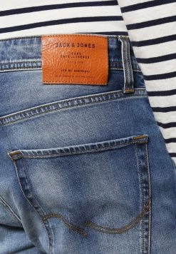 Jack & Jones Straight Leg Jeans - Blue Denim 9 Jack & Jones Straight Leg Jeans - Blue Denim -Jack & Jones Shop db9291a0a57f446e8a626c4452afaf3e