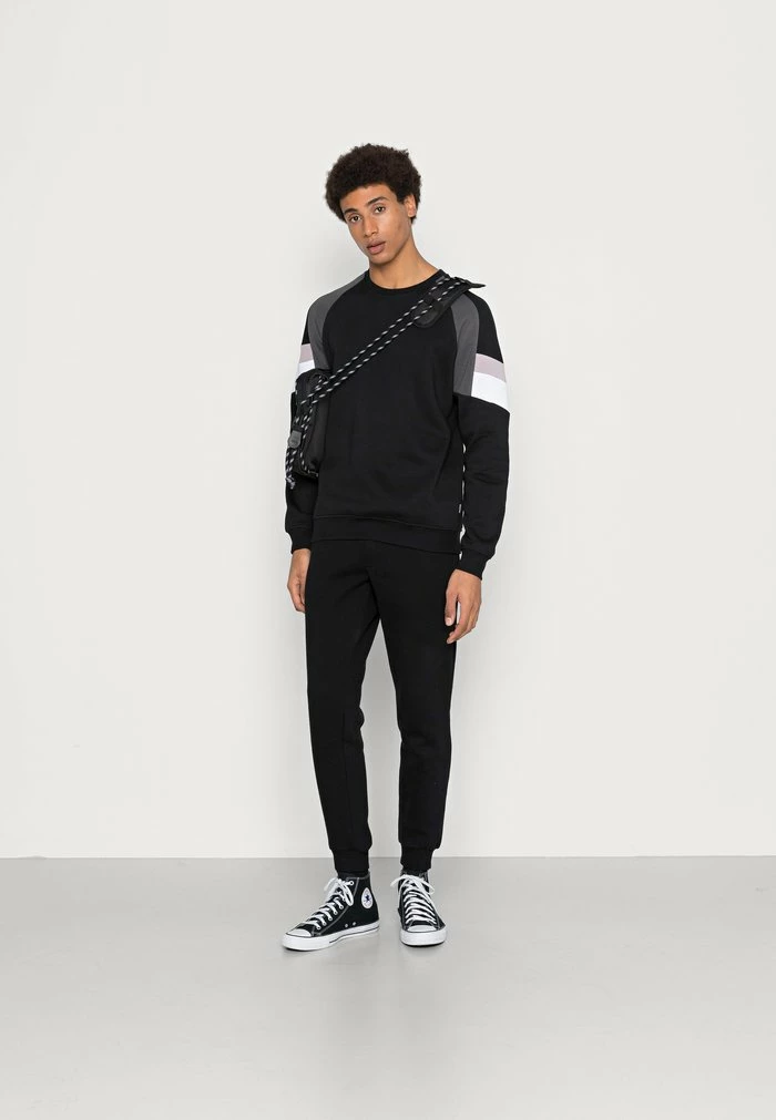 Jack & Jones JCOJAKOB CREW NECK - Sweatshirt - Black 2 Jack & Jones JCOJAKOB CREW NECK - Sweatshirt - Black - Image 2