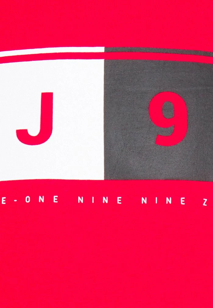 Jack & Jones JJDUKE TEE CREW NECK - Print T-shirt - True Red 3 Jack & Jones JJDUKE TEE CREW NECK - Print T-shirt - True Red - Image 3