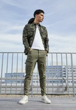 Jack & Jones JJIACE JJDEX TAPERED - Cargo Trousers - Dusty Olive