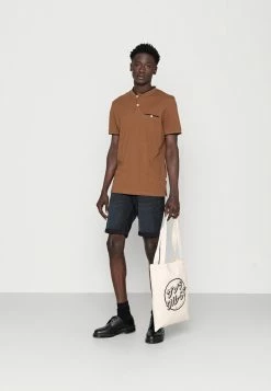 Alternative view of Jack & Jones JJMAOYAL - Basic T-shirt - Bison