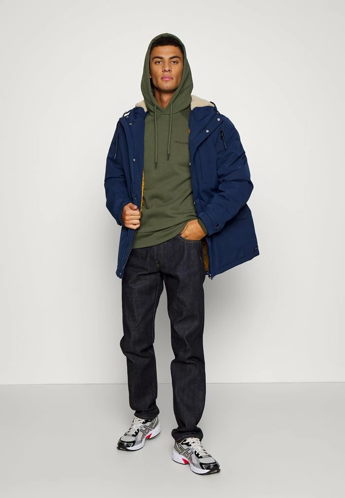 Jack & Jones JCOSTAPLE QUILT HOOD - Hoodie - Forest Night 2 Jack & Jones JCOSTAPLE QUILT HOOD - Hoodie - Forest Night - Image 2