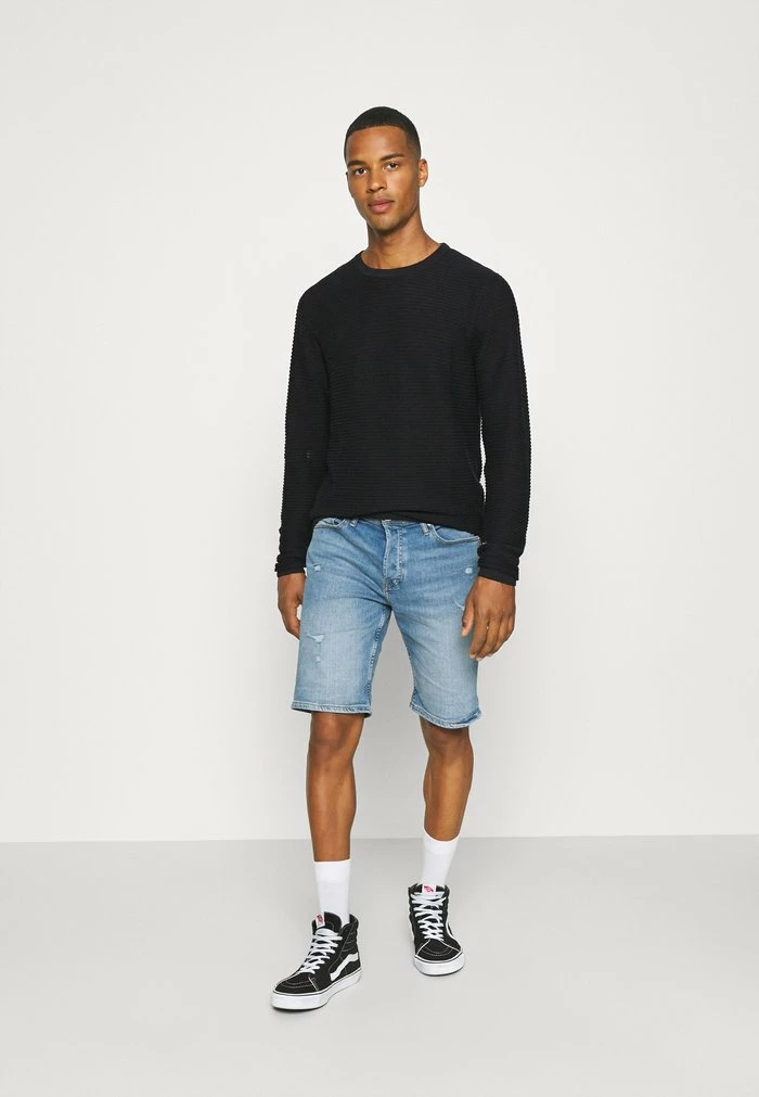 Jack & Jones Jumper - Black 2 Jack & Jones Jumper - Black - Image 2